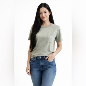 Lindsey Blake Short Sleeve T-Shirt Size Medium